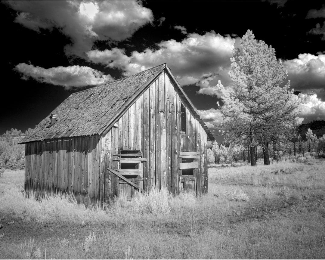 Old Cabin Infrared - Plumas County California - 830 nanometer near infrared image

In my Etsy shop:
buff.ly/3GQib65 

Prints and merch on demand:
buff.ly/3tNHnqP 

#rusticcabin #ruralamerica #infraredphotography #blackandwhitephotography