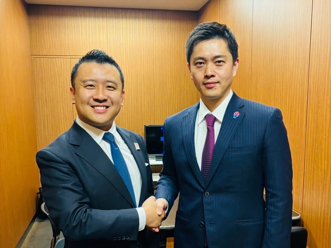 seihakuyoshida's tweet photo. 万博1年前となる来月に、HashPort初の支社を大阪に設立致します。
昨年11月から #EXPO2025デジタルウォレット の提供を通じて、大阪・関西地域の企業や自治体の皆様と15のプロジェクトを実現してきました。この度は大阪金融都市構想の力強いご支援をいただき、Web3社会実装を大阪で加速して参ります。 https://t.co/s4o0ozA9A5