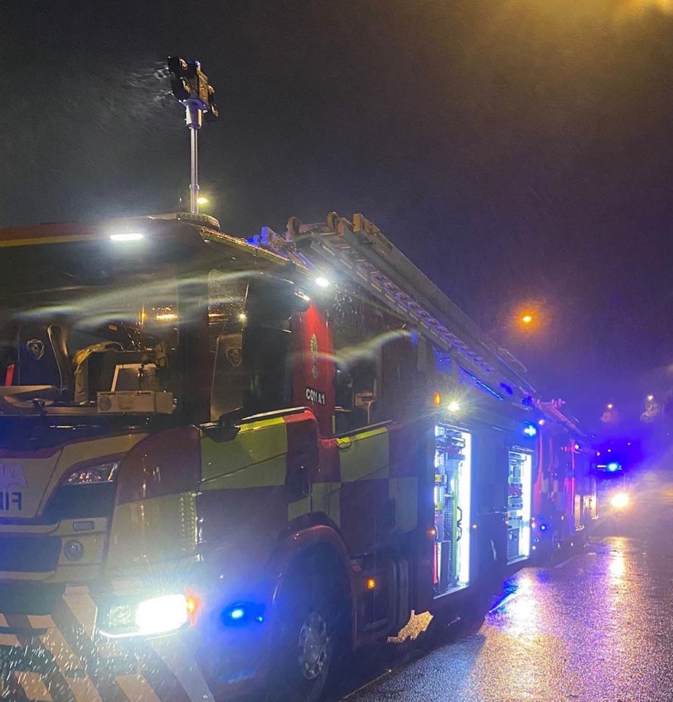 Crews from Anglesea Street and Ballyvolane have dealt with a house fire off Old Youghal Road Firefighters wearing breathing apparatus quickly brought the fire under control.