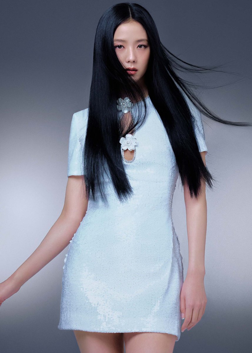 👩🏼 tweet media