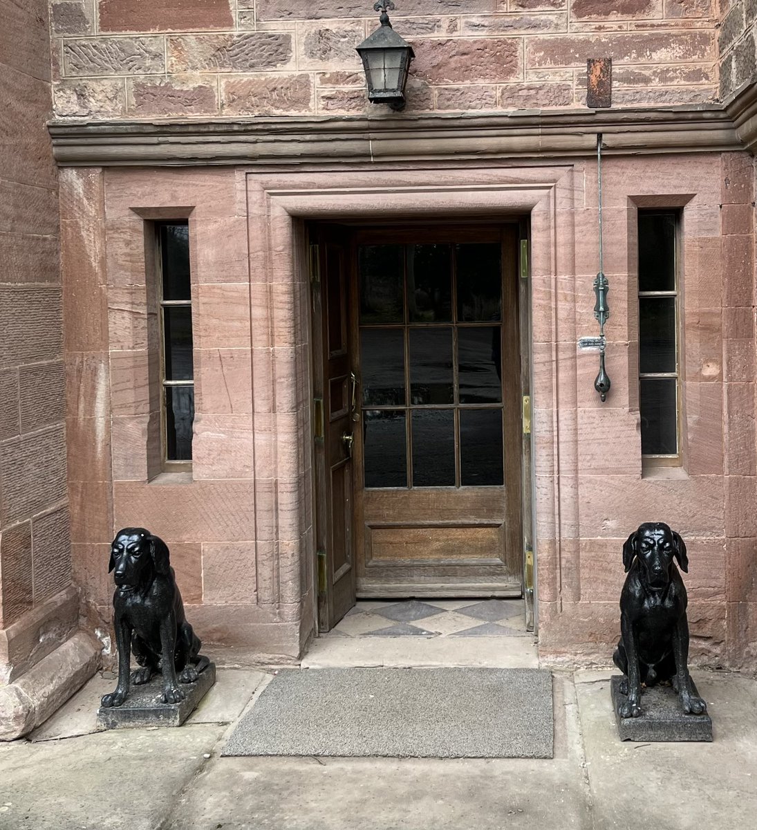 Adorable #dog guard on #adoorableThursday Hospitalfield #Arbroath