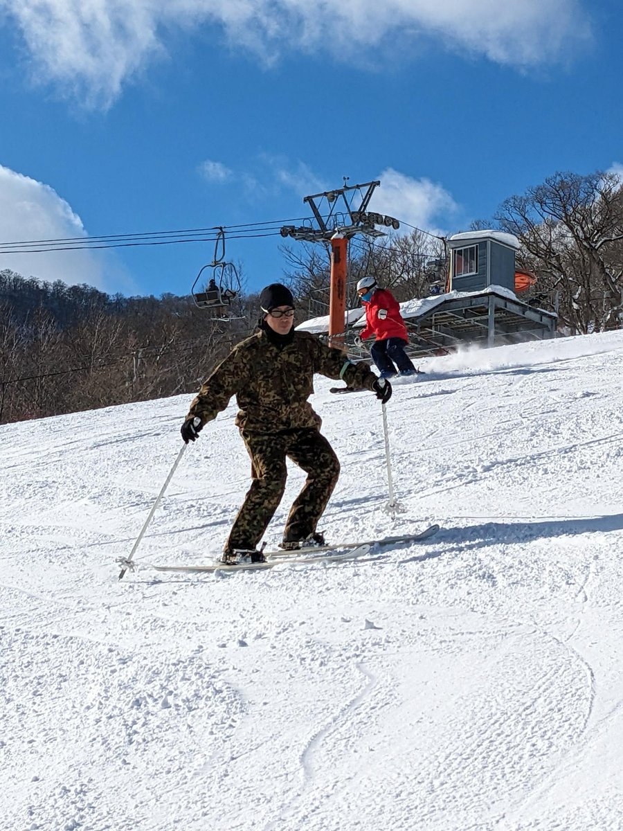 自衛隊スキー スキー の指導官を目指している隊員たちが特級検定を受検しました