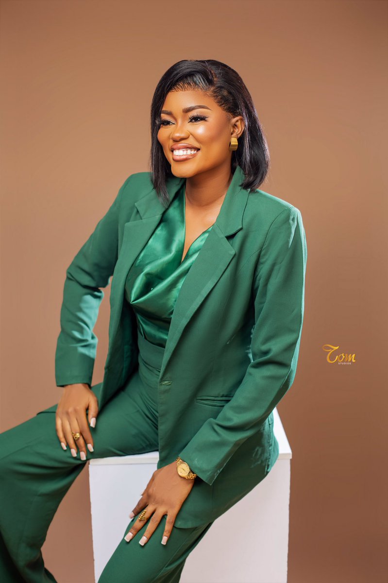 Tom_Studios_'s tweet photo. Sweet Portraits 📸😌
#Tom #Tomstudios #Portraits
#photographylovers #Photographer
#Nigerianphotographer https://t.co/9O0TyaFVhb