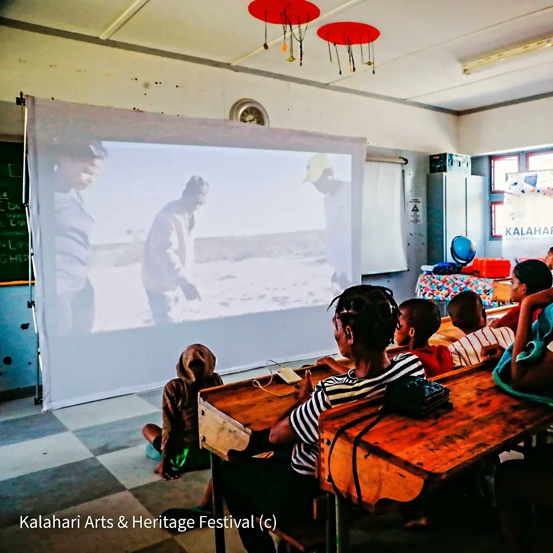 KAHF2024's tweet photo. It is a Thursday...So of course we are going to throw it back to the 3rd annual Kalahari Arts &amp; Heritage Festival (KAHF), images from a film screening in Philanderson 

#KAHF #KAHF2024 #KAHF24 #Arts #Heritage #Festival #Kalahari #Filmscreening #Film https://t.co/P3aq7eVv92