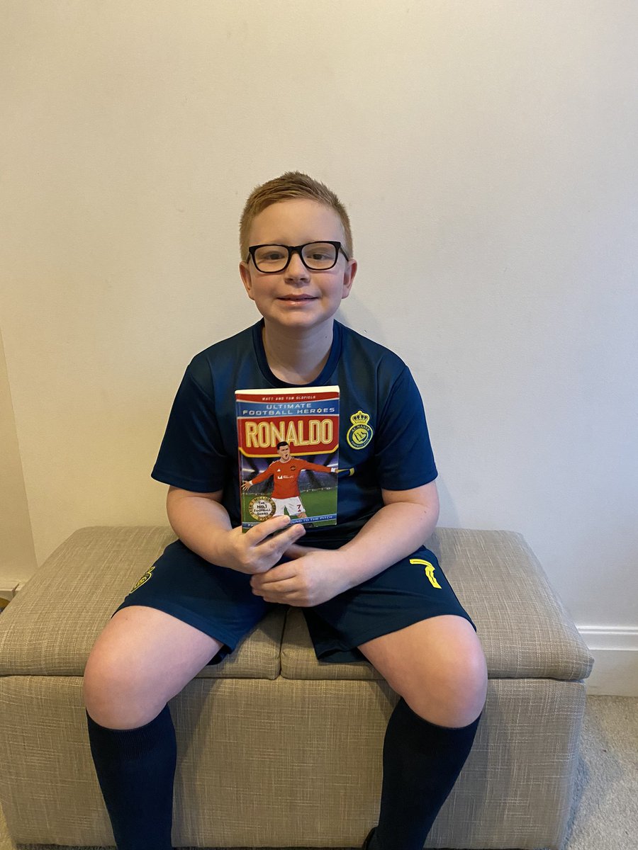 Angela101Carr's tweet photo. World book day ready ❤️ @mpsclass3 @MPSClass6 https://t.co/fCnoEEbVTs