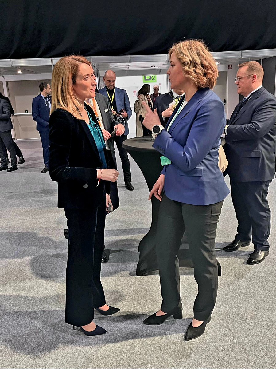 HennaVirkkunen's tweet photo. Good discussions and happy encounters at #EPPCongress2024 in Bucharest on the @EPP vision for the future of Europe 🇪🇺 https://t.co/pvnGCTrhGW