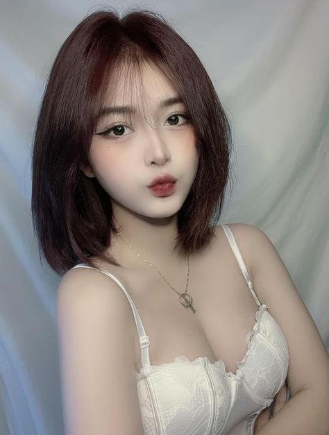 mynhanday's tweet photo. Xì pam em đi anh!
#META #được #equynh #tuyet #nhung #cheo #zalo #hóng https://t.co/NzxfyBTqmu