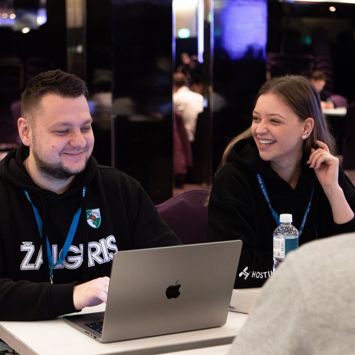 Hostinger's tweet photo. Our support for @WordCampAsia 2024 goes beyond sponsorship – it's about contributing 🧑🏻‍💻 We love the diverse learning at Contributor Day, and our teammate Leonardus Nugraha got to lead the Documentation table this time 🚀 Check out today's highlights! 📸 #WordCampAsia2024 #WordPressCommunity #HostingerAtWordCamps