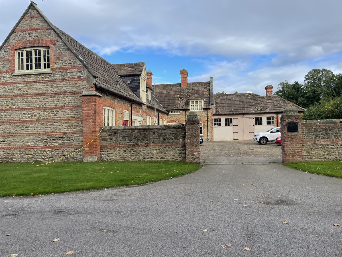 🪅Contract Award - Kiplin Hall Welcome Centre🪅

This scheme will involve transforming the former Maryland Study Centre into a new Welcome Area with retail facilities.
We are looking forward to working with <a href="/baumanlyons/">Bauman Lyons</a>  and Kiplin Hall CIO on what will be an exciting project!