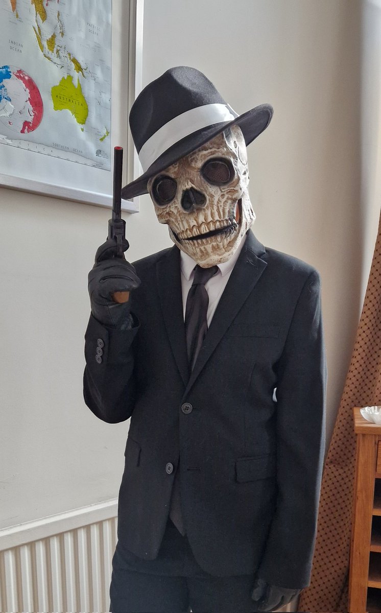 Northcol75's tweet photo. Another #worldbookday. Last one before big big school!
#skullduggerypleasant by the amazing @DerekLandy was a no brainer. 
Funfact: the cap gun revolver he is holding is actually mine from about 35 years ago, found in the loft recently. #antique https://t.co/JVWDRr2X0g