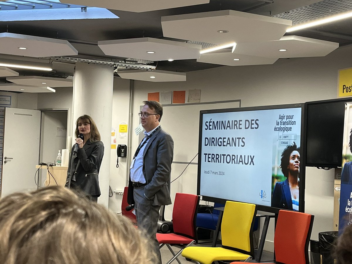 Séminaire des dirigeants territoriaux : « Agir pour la transition écologique » animé par <a href="/JacquesPaquier/">Jacques Paquier</a> <a href="/JournalGdParis/">Le journal du Grand Paris</a> 
Organisé par la délégation île de france du #CNFPT <a href="/cnfpt/">CNFPT</a> 
De nombreux DGS et DGAS présents et l’union régionale Île de France du SNDGCT <a href="/SndgctI/">SNDGCT-IDF</a>  mobilisée