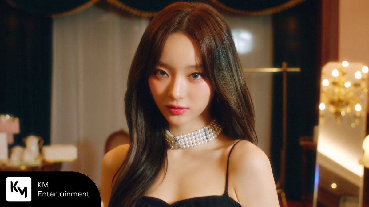 ICHILLIN'(아이칠린) 3RD MINI ALBUM [Feelin’ Hot] ❤️‍🔥 
ON MY LIPS MV

➪ youtu.be/TcY_w7_RNVI

#ICHILLIN #아이칠린
#FEELIN_HOT ❤️‍🔥
#ONMYLIPS 💋