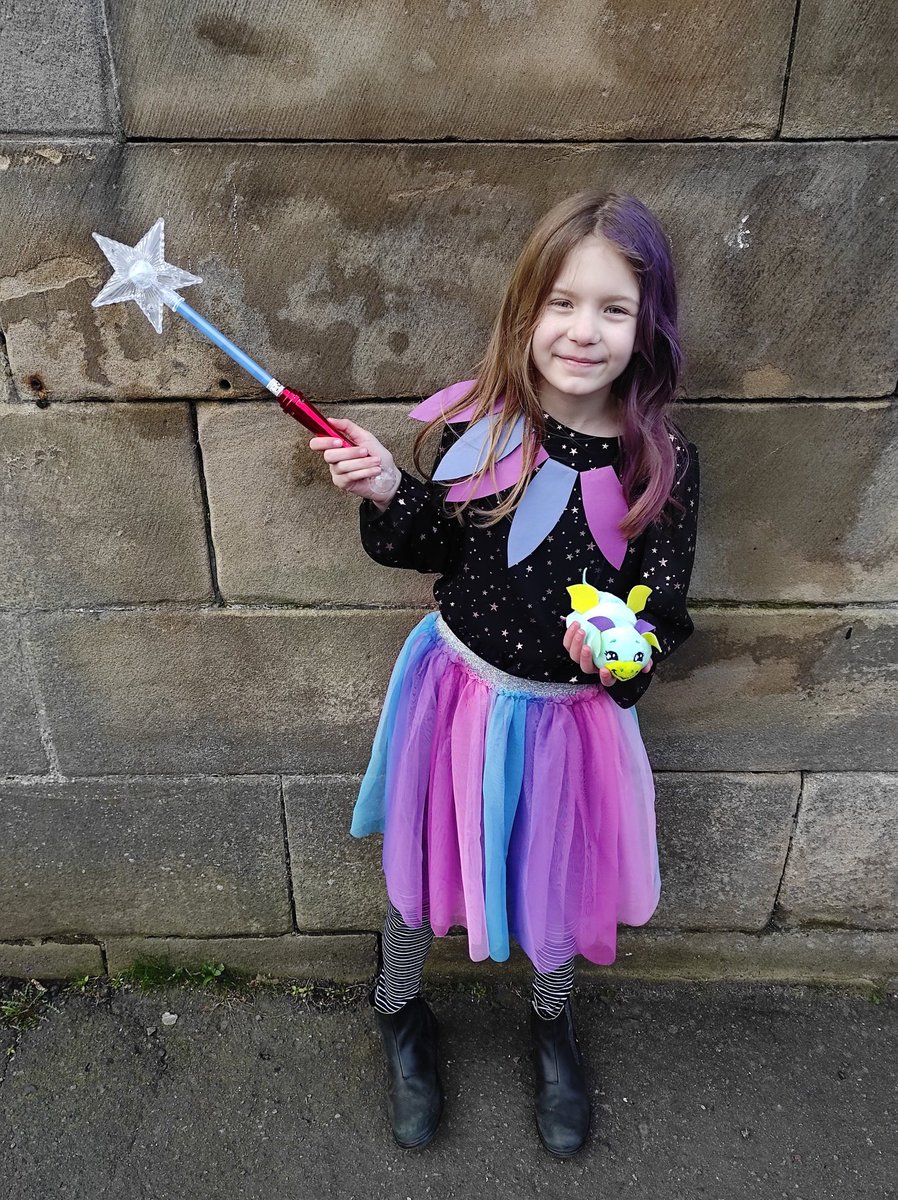 Carl Jones 🖍️ (@jonescarl) on Twitter photo <a href="/H_Muncaster/">Harriet Muncaster</a> My daughter Mirabel is Mirabelle for #WorldBookDay 😊 <a href="/WorldBookDayUK/">World Book Day UK 📚</a> <a href="/H_Muncaster/">Harriet Muncaster</a> My daughter Mirabel is Mirabelle for #WorldBookDay 😊 <a href="/WorldBookDayUK/">World Book Day UK 📚</a>