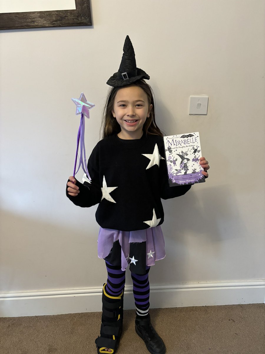 Mirabelle and the broken ankle, but we didn’t let it stop our fun @H_Muncaster #WorldBookDay2024