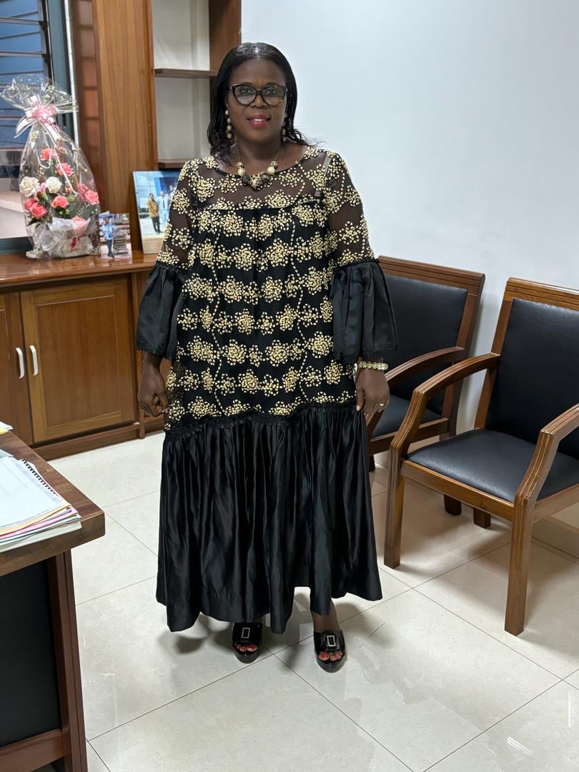 En prélude à la Journée Internationale des Droits de la Femme du 08 mars 2024, la journée d'hier au FEICOM a été l'occasion de célébrer le multiculturalisme. Il était question pour chaque personnel d'arborer sa plus belle tenue traditionnelle.