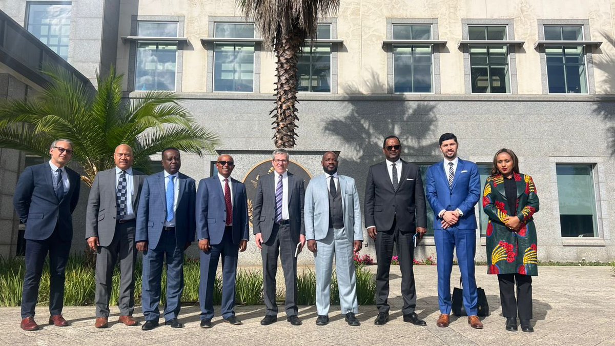 _HenokTeferra's tweet photo. Pleasure to meet Amb. Ervin J. Massinga  @USEmbassyAddis, together with colleagues from @Boeing, incl. Brad McMullen, Senior Vice-President Global Sales &amp; Anbessie Yitbarek, VP Sales for Africa. The strong @Boeing &amp; @flyethiopian partnership is one of the pillars of 🇪🇹 &amp; 🇺🇸 ties. https://t.co/jbPFeRHYfT