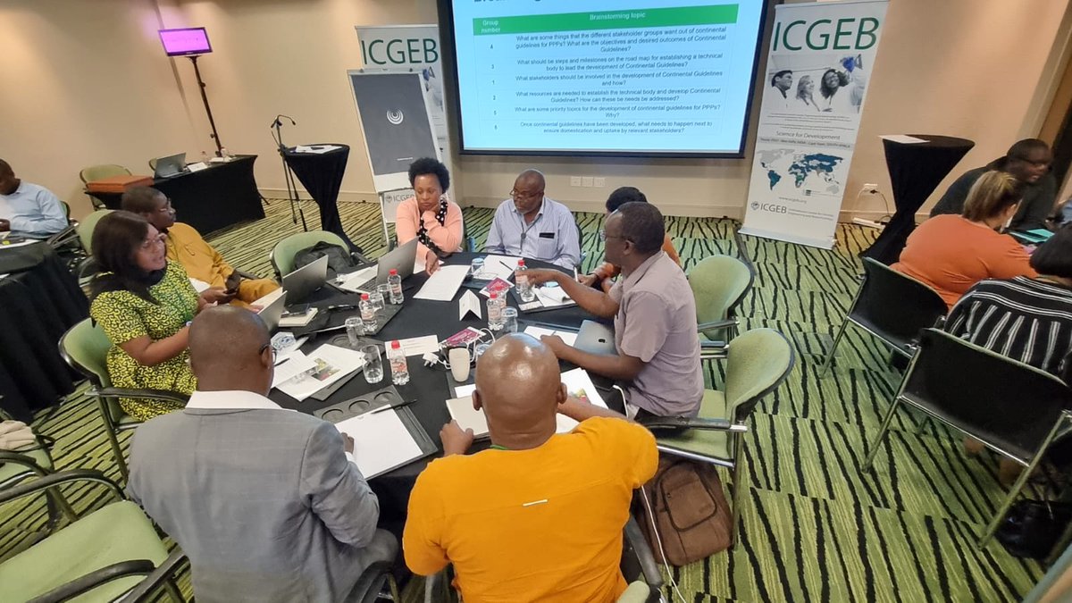ICGEBCapeTown's tweet photo. #ICGEBCapeTown Biopesticides Workshop Day 4 - Breakout Sessions moderated by @USDA @CABI_News @iapsc2 https://t.co/b6i0eeQrXK