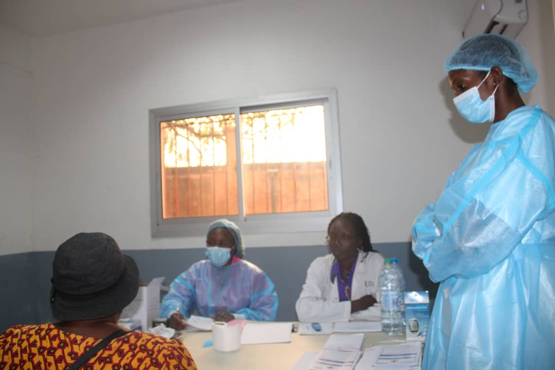 Les consultations médicales et dépistage gratuits en faveur des femmes organisées dans le cadre de la #JIF2024 se déroulent du 5 au 7 mars à l'hôpital Henry Dunant de la CRC. Pathologies concernées : cancer du col de l'utérus, cancer du sein, VIH, hypertension artérielle