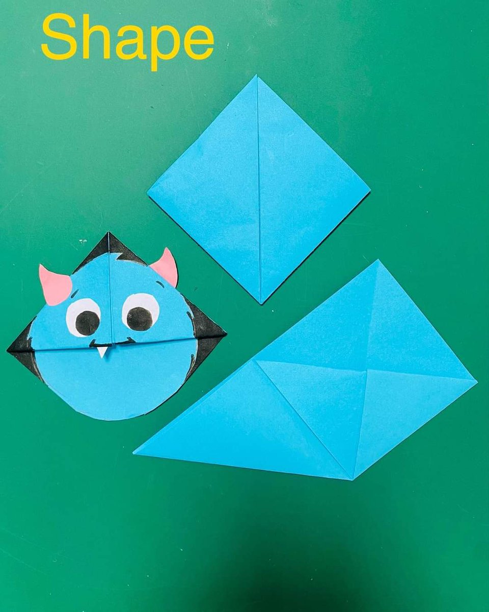 mathematicatsuk's tweet photo. The Monster Maths:
Did you know…you can use an origami bookmark to explore fractions, shapes, angles, symmertry &amp; rotation?

https://t.co/KmLfcdxHZy

#worldbookday #WorldBookDay2024 #theresamonsterinyourbook #origami #bookmark #playwithmaths #funmaths #positiveaboutmaths https://t.co/mHC8uWcvHY
