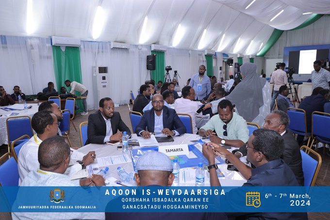 anas_abdi55920's tweet photo. The Energy group is currently deliberating on strategies and potential resolutions aimed at enhancing the energy sector's role in driving our nation's economic development and improving the delivery of social services. https://t.co/8hanF4M4Kg