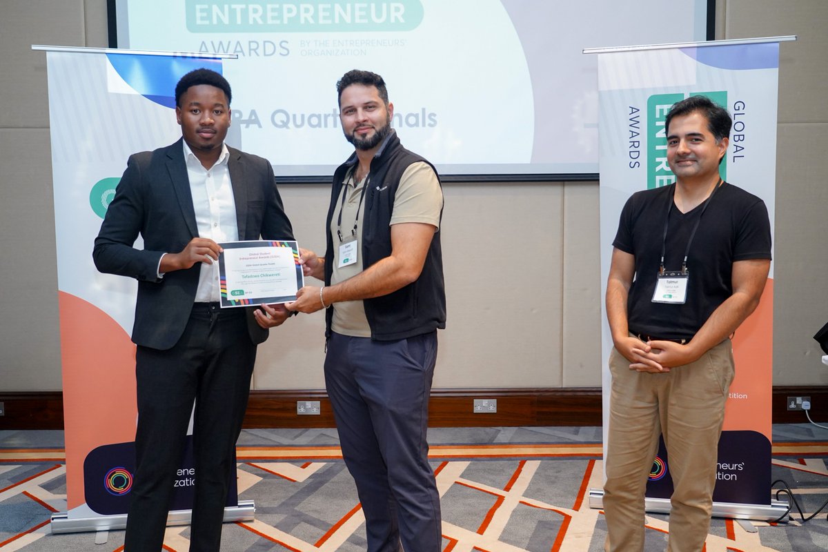 Tafadzwa_Ron's tweet photo. @EO_GSEA  in Oman with @eagrozw  – an unforgettable journey of growth and connections! 🚀 Grateful for the wisdom shared by @delenedd  and EO team. Kudos to @CollinsKathuli , the quarter-finals champ! 🏆To embracing challenges, celebrating victories, and the inspiring people https://t.co/kOvzIAURL3