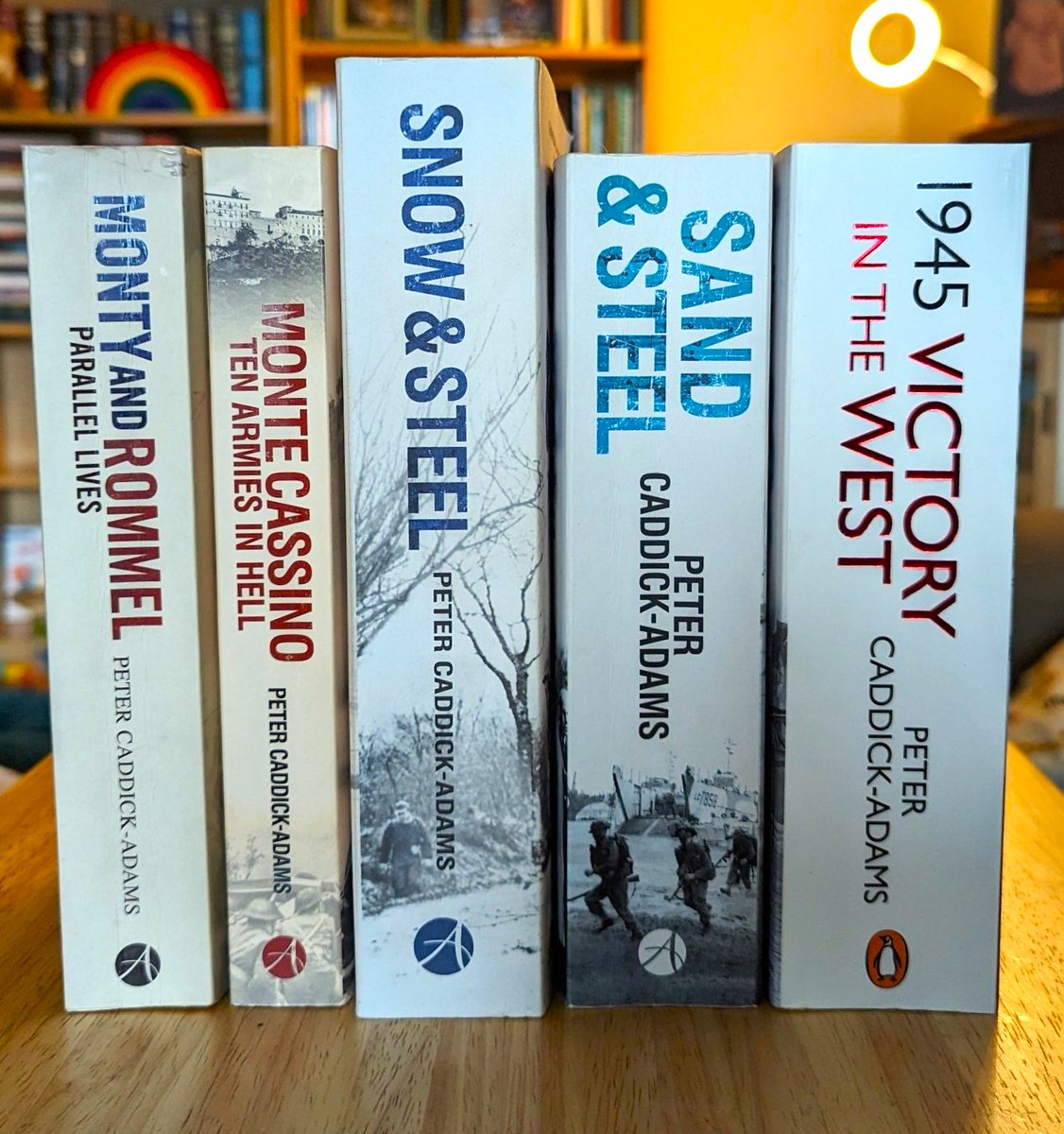 militaryhistori's tweet image. In 2022, I finished the last tome of my #WW2 trilogy. 1. Sand & Steel (D-Day)
2. Snow & Steel (Ardennes)
3. Fire & Steel/Victory in the West (1945)
In 2024, new book on Winston Churchill appears, 4 July
Now writing (with Mr Bor): 1918: Triumph in the West, + History of the QDG