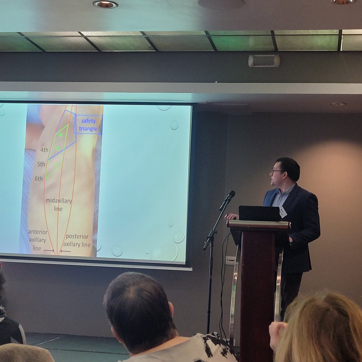 Dr David Staunton delivers a brilliant presentation on the management of pneumothorax Saolta NeonatalStudydayin Galway @saoltagroup