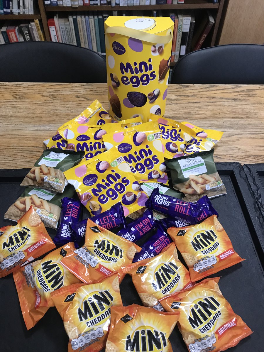 Happy World Book Day!
Today we are celebrating World Book Day and the Mini Saga Competition. There will be Mini Saga readings and mini refreshments in the Library today at morning break time - please come along 📖📚