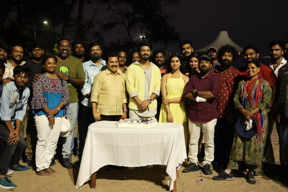 And It’s A wrap for The Shooting of #KadhaleKadhale ! Congratz Mahii @MahatOfficial 🥰 Wishing you the best release ! ✨ #CharmingStarMahatRaghavendra