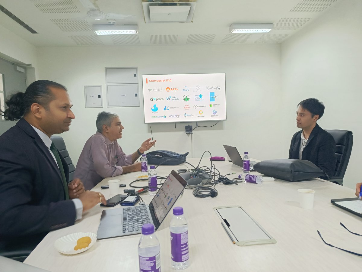 We had the pleasure of hosting Yuki Sugiue from Sony People Solutions Inc., Japan. 

Exploring collaboration opportunities with India's vibrant startup scene and how Sony can tap into India's startup landscape.

#innovation #collaboration #startupecosystem #opportunity