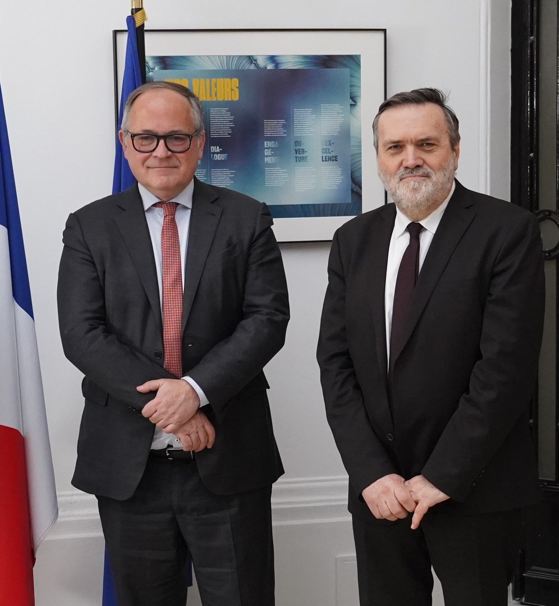 Autorité de régulation des transports (@art_transports) on Twitter photo 🤝Le Président <a href="/Th_Guimbaud/">Thierry Guimbaud</a> a été reçu mardi par <a href="/BCoeure/">Benoît Cœuré</a>, Président de l'<a href="/Adlc_/">Autorité de la Concurrence</a>.
💬 L'occasion d'échanger sur les possibilités d'actions communes entre les deux autorités, dans un objectif d'amélioration du bon fonctionnement concurrentiel des #transports. 🤝Le Président <a href="/Th_Guimbaud/">Thierry Guimbaud</a> a été reçu mardi par <a href="/BCoeure/">Benoît Cœuré</a>, Président de l'<a href="/Adlc_/">Autorité de la Concurrence</a>.
💬 L'occasion d'échanger sur les possibilités d'actions communes entre les deux autorités, dans un objectif d'amélioration du bon fonctionnement concurrentiel des #transports.