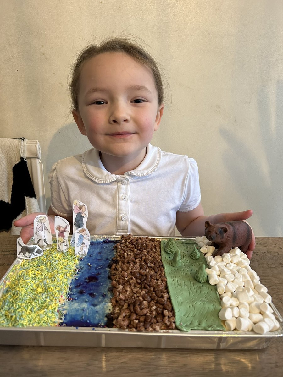 CEBailey1's tweet image. Proud as punch with her #WorldBookDay bake! We’re going on a bear hunt 🐻@fieldhouseinfs