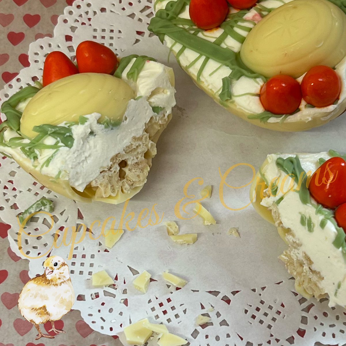 Cupcakes & Creams tweet media