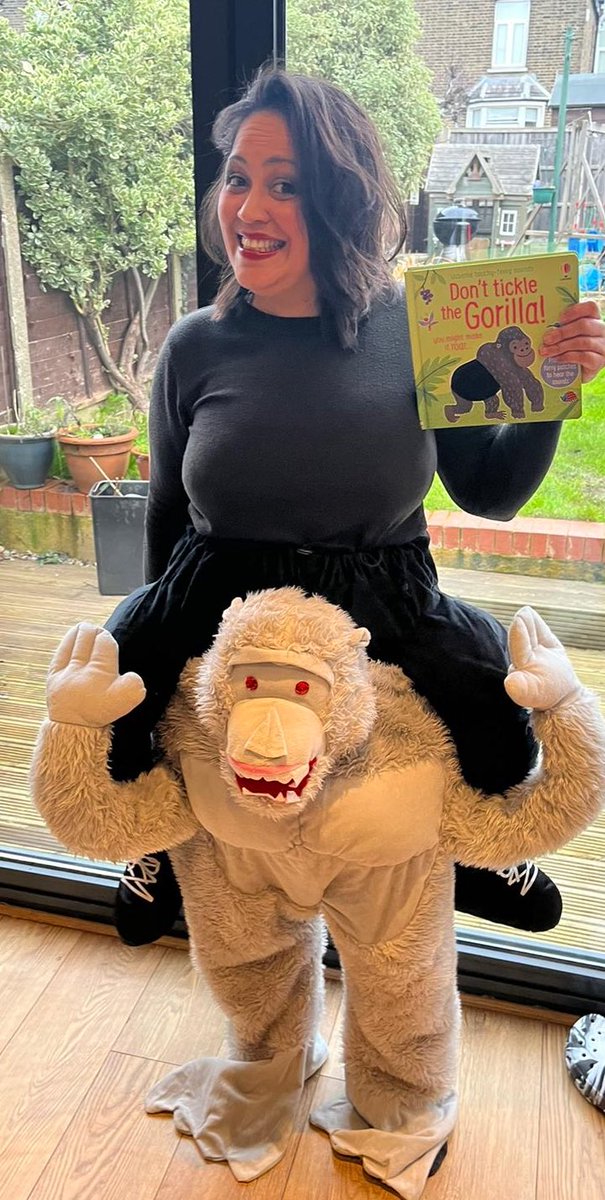 Happy #WorldBookDay2024 The slightly older Dardis @teneille_dardis is a Gorilla that you really don’t want to tickle! From the @Usborne series touchy-Feely set of books! Remember don’t tickle that 🦍 !