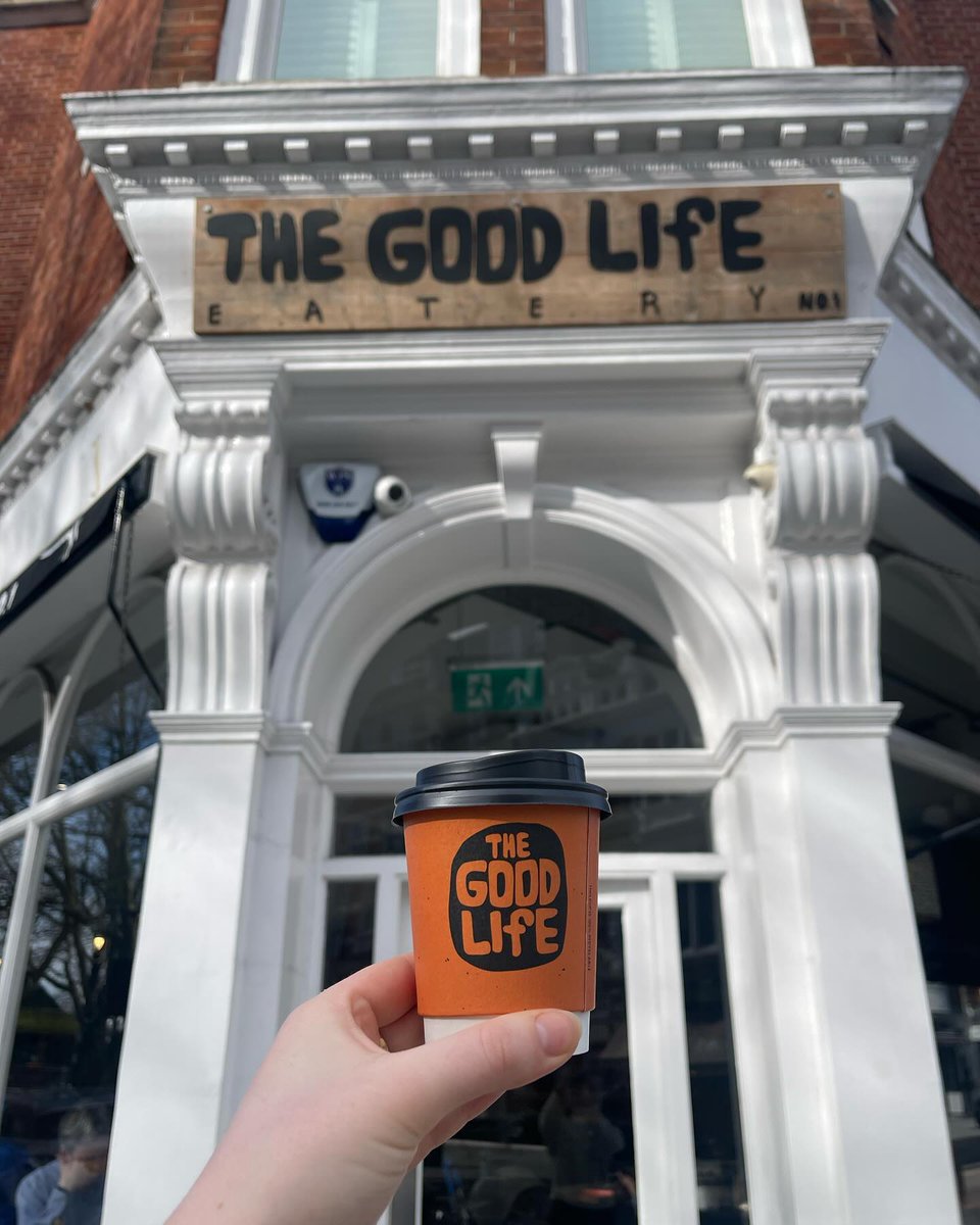 Start your morning with a deliciously frothy coffee from @goodlifeeatery. Head to their cafe at📍1 St John's Wood High Street for your daily caffeine fix ☕️ 📸: @istheoatincluded