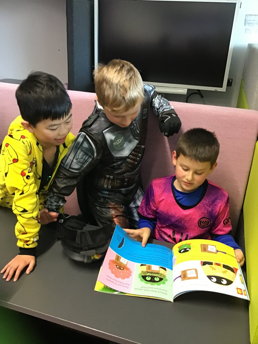 MbpsYear4's tweet image. Happy World Book Day! We celebrated with a brand new Eviltato &amp;amp; Superpea and then shared some of our old favourites with friends 📚 🥔 @CeMillbrook #WorldBookDay2024
