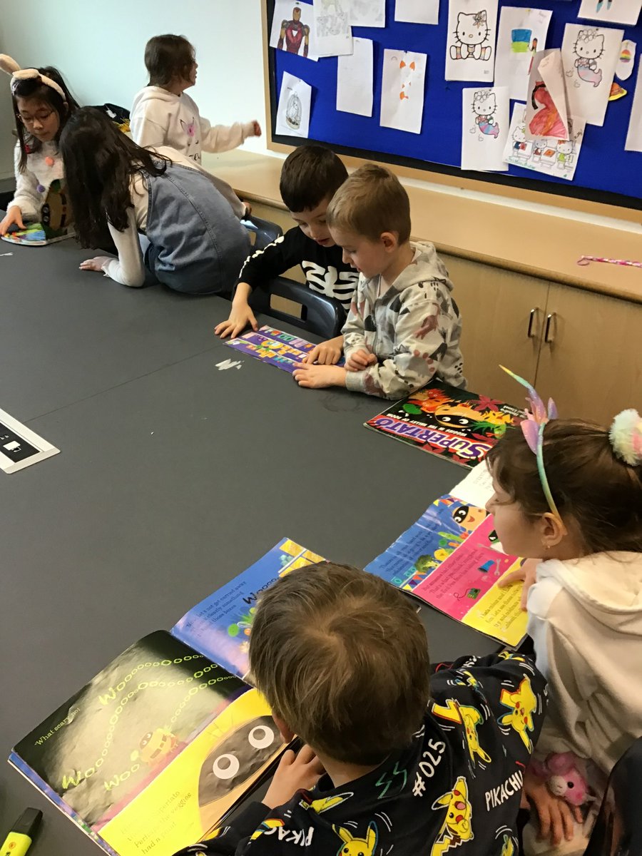 MbpsYear4's tweet image. Happy World Book Day! We celebrated with a brand new Eviltato &amp;amp; Superpea and then shared some of our old favourites with friends 📚 🥔 @CeMillbrook #WorldBookDay2024