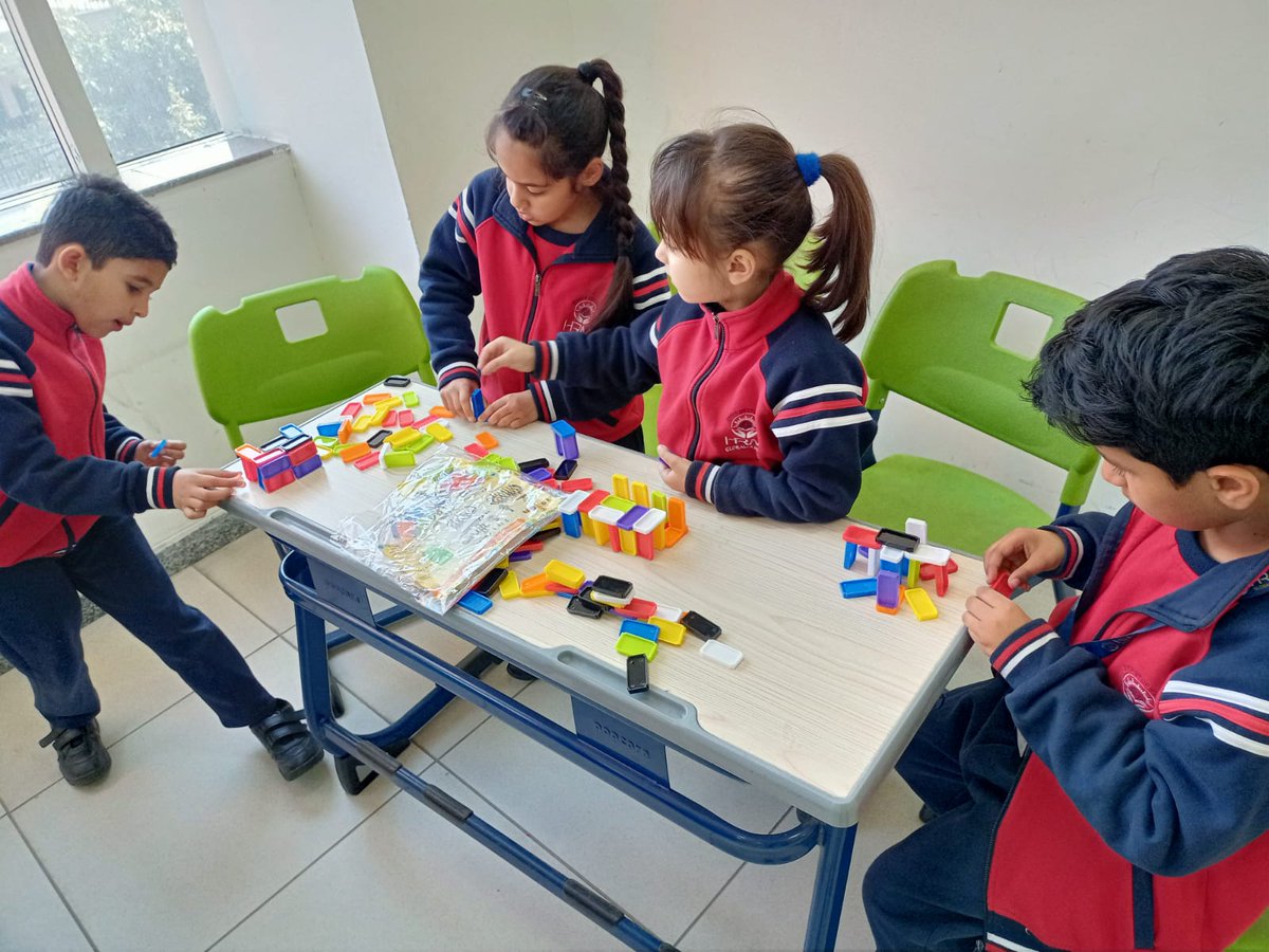 stemrobo's tweet image. The future is looking bright with these young minds exploring the world of STEM. 🌟 It's impressive what they can achieve when given the right tools and resources!
#roboticscentreforkids #AIforSchools #newacademicyear
#aimtoinnovate #innovation #creativity #learning