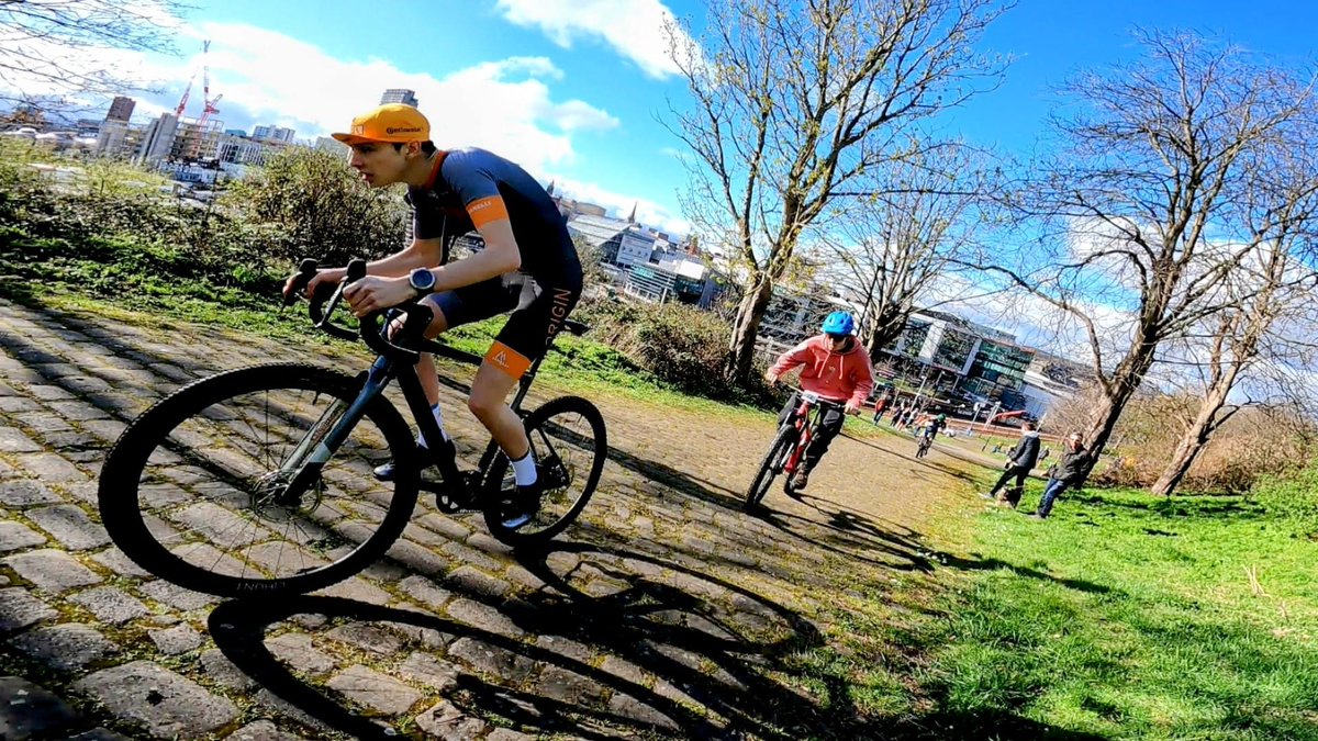 A cycling event with a difference and part of Sheffield's #FestivaloftheOutdoors - <a href="/SheffUrbanCX/">SheffUrbanCX</a> return to the cobbles under Europe's largest listed building, to host Park Hill Uprise on Saturday 23 March.

A dual urban hill climb challenge for all kinds of cyclists- have a go or