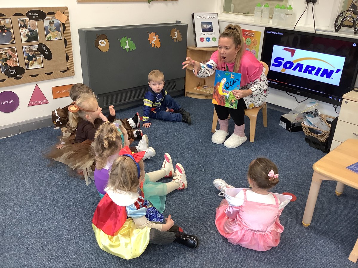 preschool_Orchard_PA (@pa_orchard) on Twitter photo What a treat!!!
Mrs Vokes came to read to the sessional Children. The children really enjoy been read by other staff.
#Reading
#WorldBookDay2024
<a href="/OrchardPrimaryA/">Orchard Primary</a>
<a href="/TeamPastoral/">Orchard Pastoral Team</a> What a treat!!!
Mrs Vokes came to read to the sessional Children. The children really enjoy been read by other staff.
#Reading
#WorldBookDay2024
<a href="/OrchardPrimaryA/">Orchard Primary</a>
<a href="/TeamPastoral/">Orchard Pastoral Team</a>