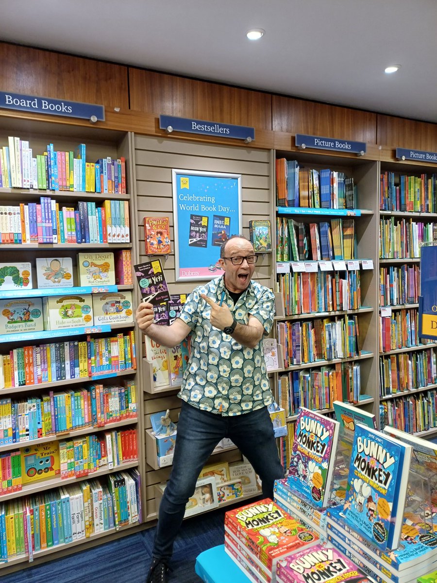 🚨 Signed copies of The Curious Case of the Irish Yeti now available in <a href="/DubrayBooks/">Dubray</a> #GraftonSt! 🚨 @AlNolan <a href="/WorldBookDayIE/">WorldBookDayIE</a> #WorldBookDay