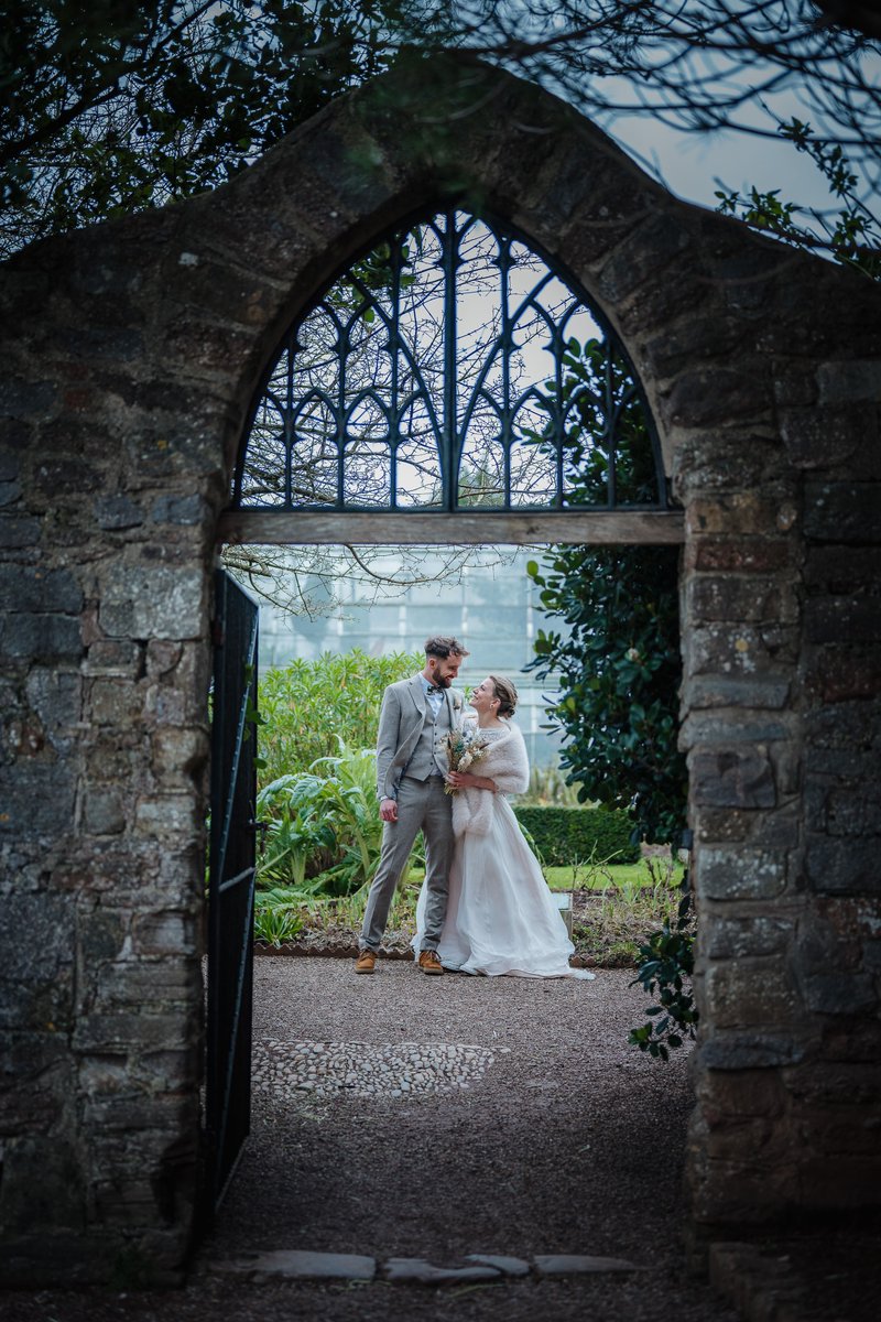 What an incredible photo from Nicola and Scott's winter wedding 💒 ❄️ . torre-abbey.org.uk/more/weddings/