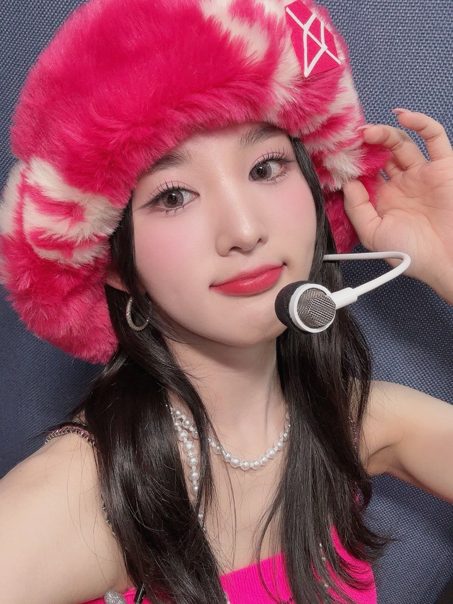 📸 Songsun no twitter!!

“A última transmissão no MCountdown acabou!!😆
Se você ver o Diamond rosa, você terá boa sorte~~ Por favor, assista bastante❤️”

#SONGSUN #TRI_BE <a href="/tribedaloca/">트라이비 (TRI.BE)</a>