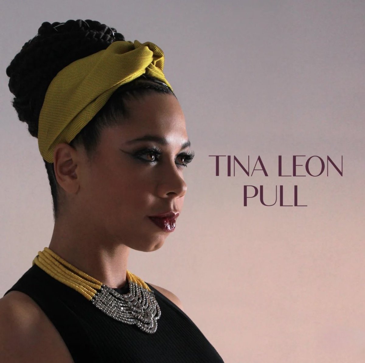 Our artists are performing in Montreal ! 
 
March 8th 
<a href="/DomiFilsAime/">Dominique Fils-Aimé</a> - Laval
🎫 : bit.ly/438BtxZ

<a href="/TinaLeon_/">Tina Leon</a> - Longueuil
🎫 : bit.ly/49ZLn7l

March 9th 
Tina Leon - Repentigny  
🎫 : bit.ly/4341gY9

<a href="/hanorahmusic/">Hanorah</a> - Lasalle 
🎫 : bit.ly/3PyyNEr