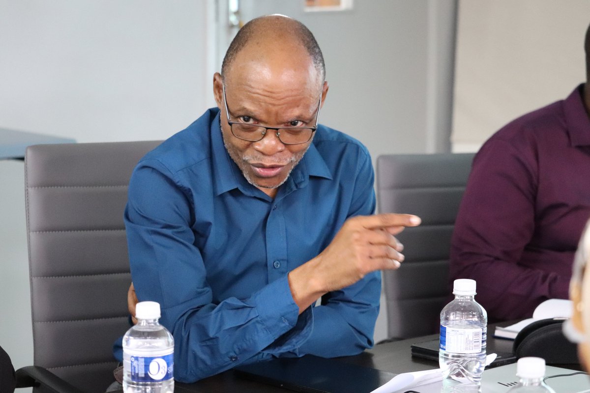 FAOBotswana's tweet photo. @FAOBotswana's #OneHealth consultative meeting gathered experts across agriculture, health, &amp; environmental sectors and had an engaging conversation around operationalizing antimicrobial resistance (#AMR) and One Health strategies for a sustainable, resilient future in Botswana. https://t.co/TZbIip9JQ4