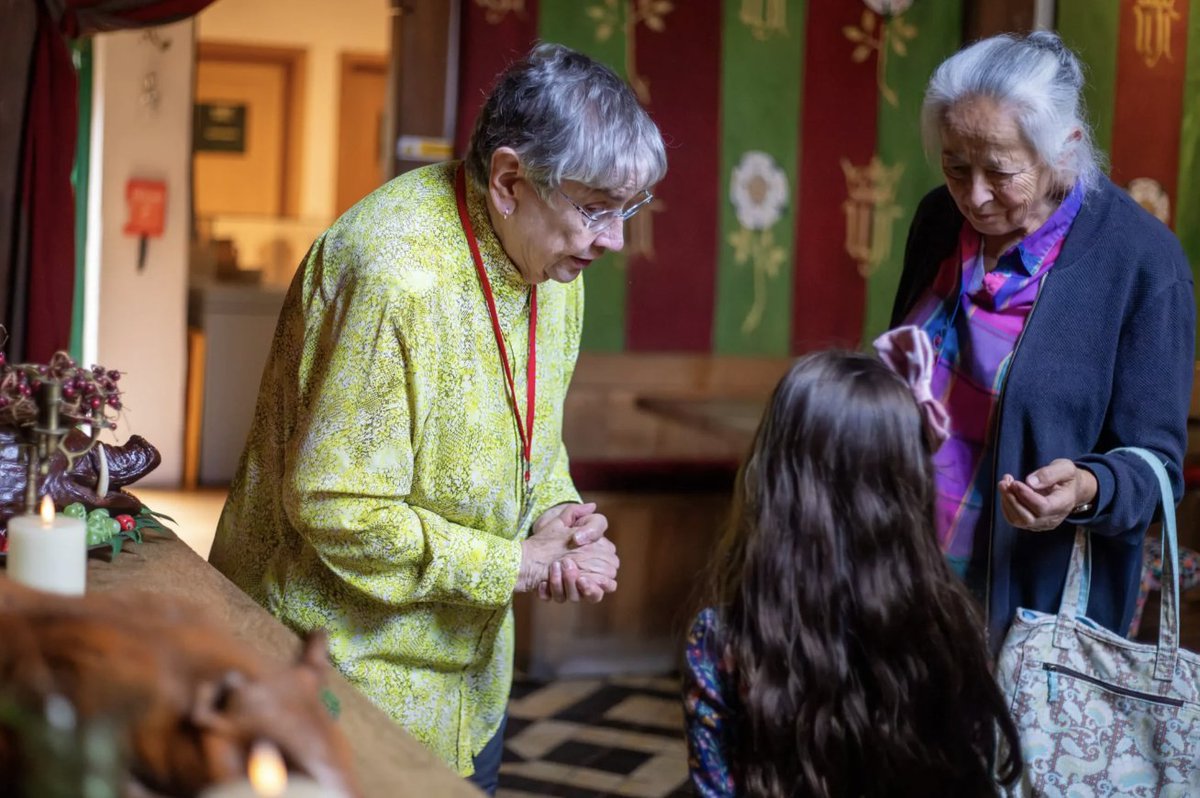 We're recruiting volunteers at our attractions! 👩‍💼 Apply here ➡️ attractions.yorkarchaeology.co.uk/get-involved/ #Volunteer #York #Archaeology #Attractions