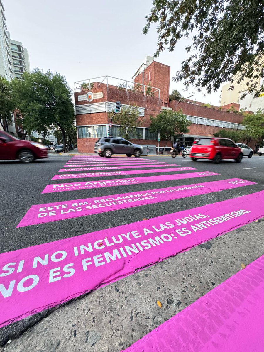 KBanfi's tweet image. Este 8 de Marzo
SI NO INCLUYE A LAS JUDÍAS, NO ES FEMINISMO: ES ANTISEMITISMO. 💜