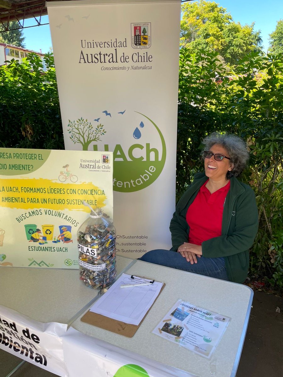 En la gran bienvenida a nuestros queridos Mechones en la Teja ⁦@UAustraldeChile⁩ #sustentabilidad #gestionambiental