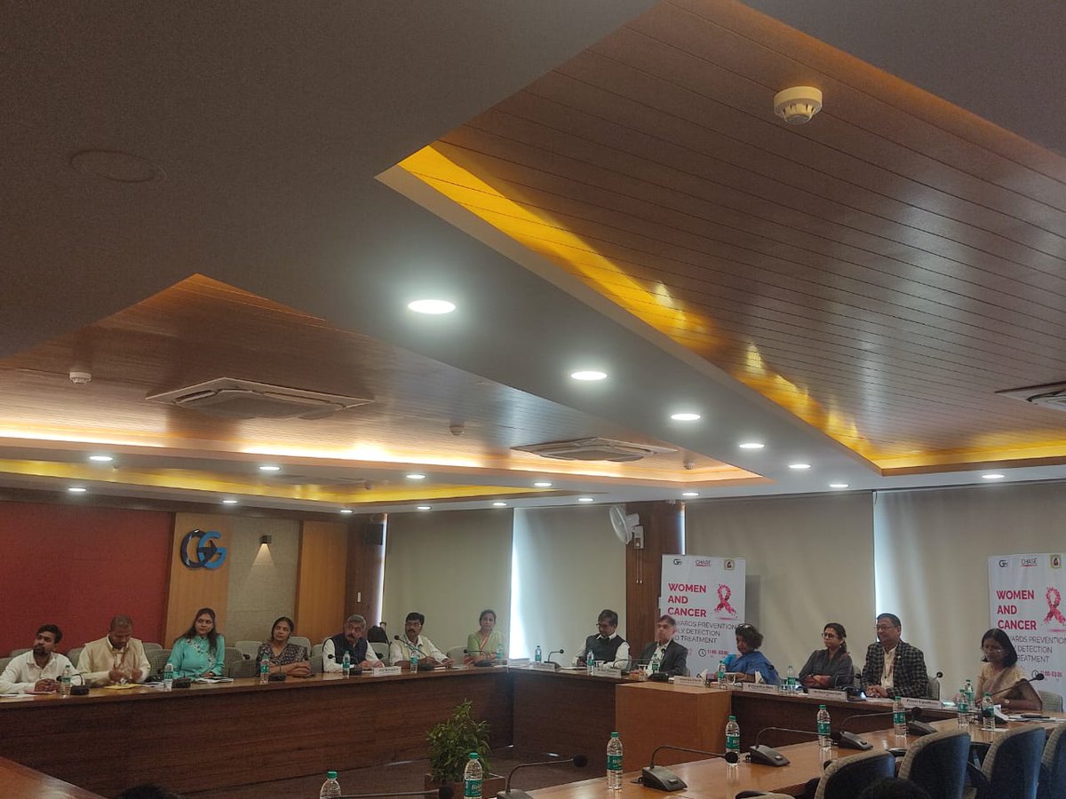 Roundtable discussion on 'Women & Cancer: Prevention, Early Detection & Treatment' by @chase_india @AIGGPA & Bhopal Obs/Gynae Society dwelled on creating a roadmap for universal screening of breast & cervical cancer, tackling state challenges & embracing scientific advancements!