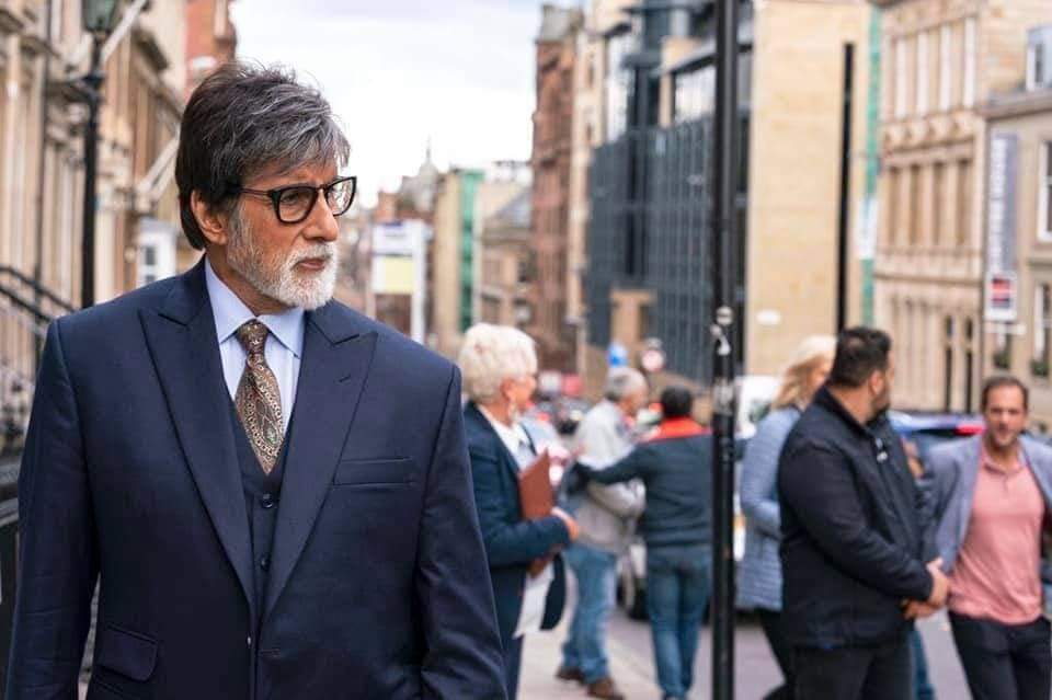 DrAnilLoveAB's tweet photo. Congratulations on completion of🎉#5YearsOfBadla (8 March 2019) 
My Dear Guruji @SrBachchan Sirji & @taapsee ji #AmritaSingh ji 
#TonyLuke ji #PrakashRaj ji & Team 
Directed by @sujoy_g ji 
Produced by @gaurikhan ji and 
#SunirKhetarpal ji & #AkshaiPuri ji 
Music by @ClintonCerejo ji